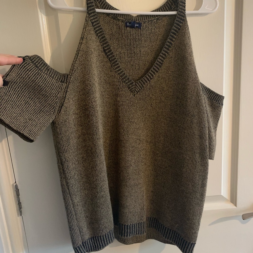 Splendid Sweater Top